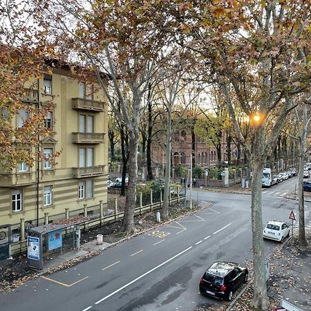 Un Balcone Sul Centro Storico Lägenhet Reggio Emilia Exteriör bild