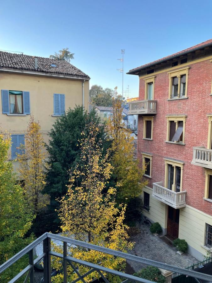 Un Balcone Sul Centro Storico Lägenhet Reggio Emilia Exteriör bild
